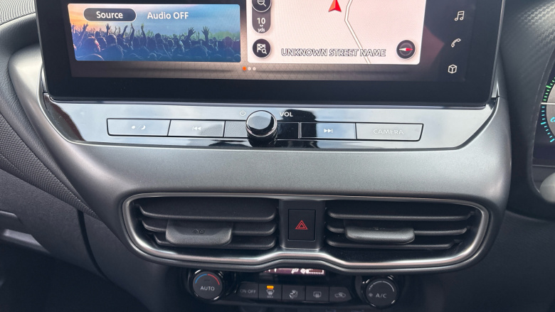 Nissan Juke 1.6 Hybrid N-Connecta 5dr Auto Hybrid Hatchback